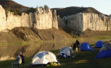 Moki Treks: By Paddle and Foot