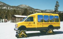 SnowcoachYellowstone.com