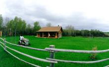 Leininger Ranch Log Cabin Rental