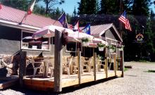 Grizzly Pad Grill & Cabins