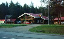 Historic Tamarack Lodge & Motel