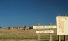Medicine Rocks State Park