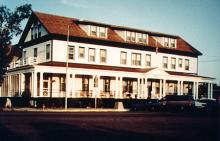 Sacajawea Hotel