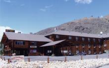 Rodeway Inn & Suites